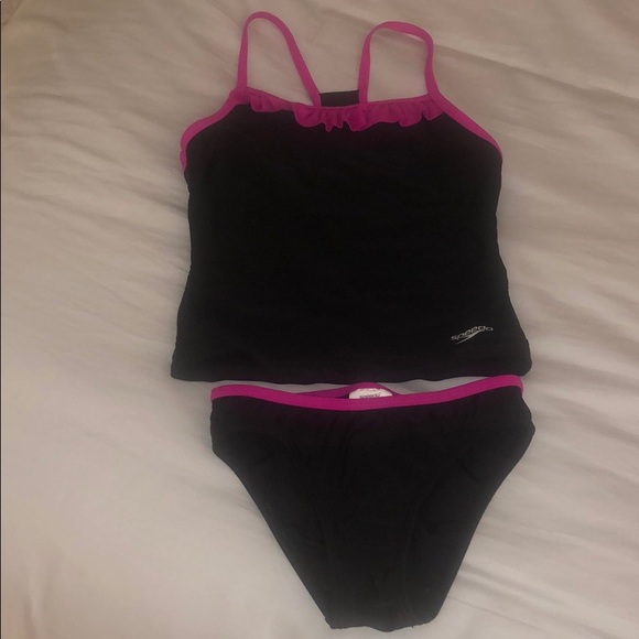 Speedo two piece bathing suit- like new - Picture 2 of 6
